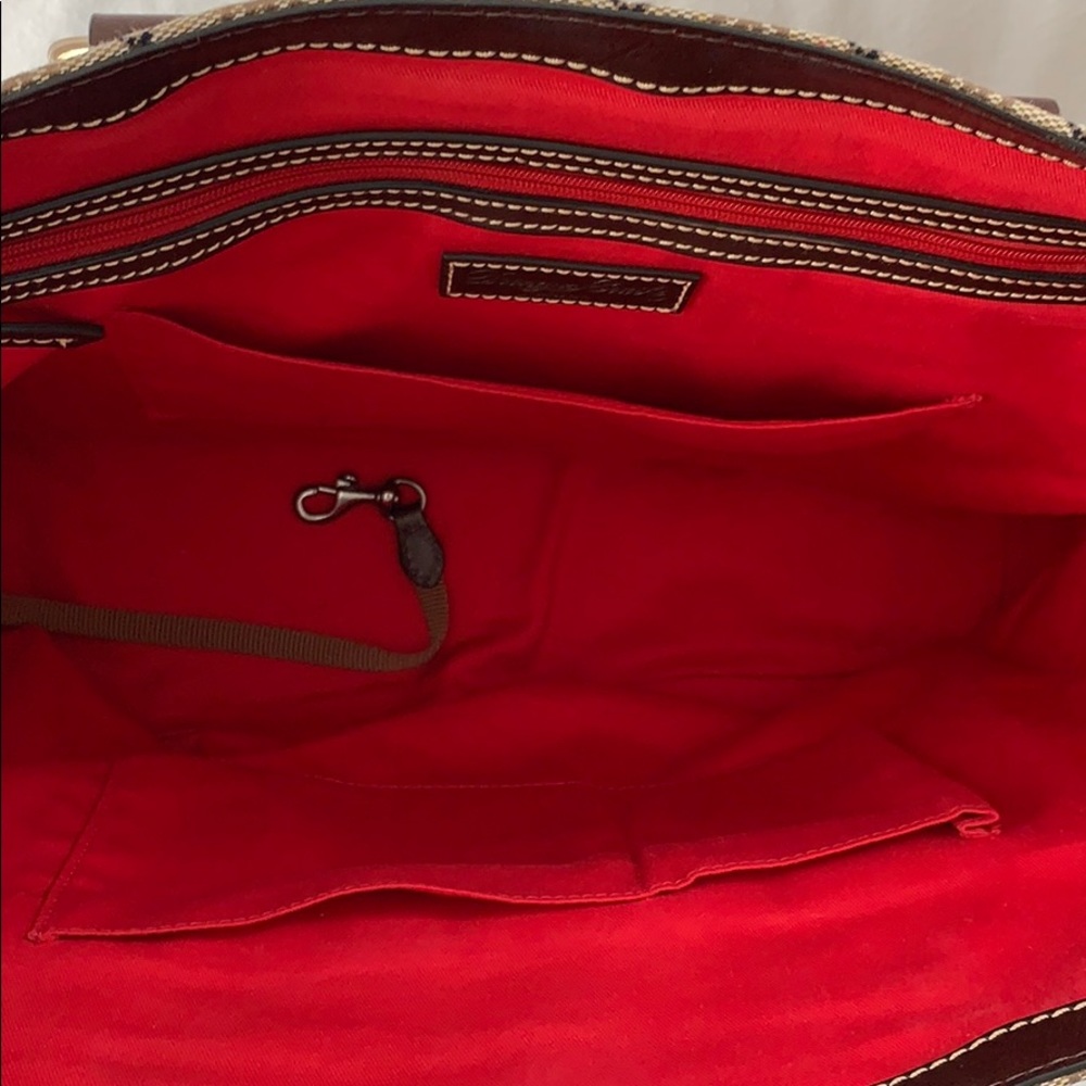 Handbag - Picture 6 of 8